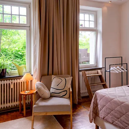 Mit 2 Schlafzimmern Am Bergpark Wilhelmshoehe Kassel