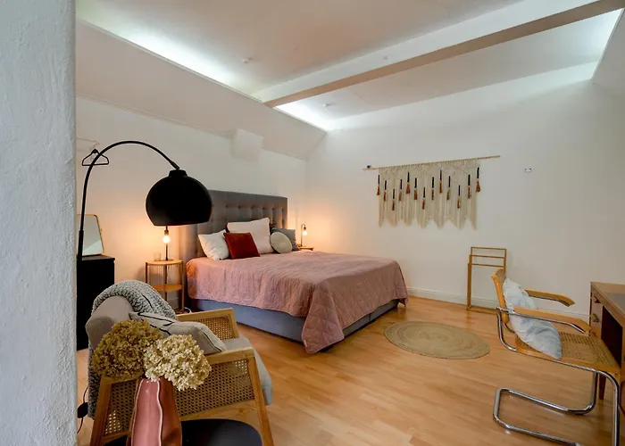 Apartment Mit 2 Schlafzimmern Am Bergpark Wilhelmshoehe Kassel